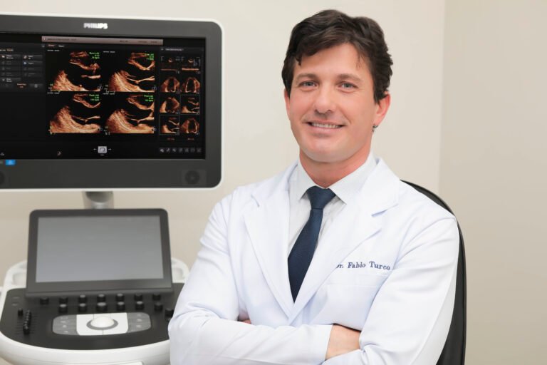 Dr. Fábio Turco CRD Medicina Diagnóstica